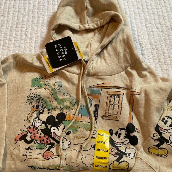 NWTS Disney Mickey & Minnie Character Graphic Hoodie - Cream - Picture 13 of 16